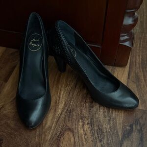 Jack Rogers Classic Black Heels